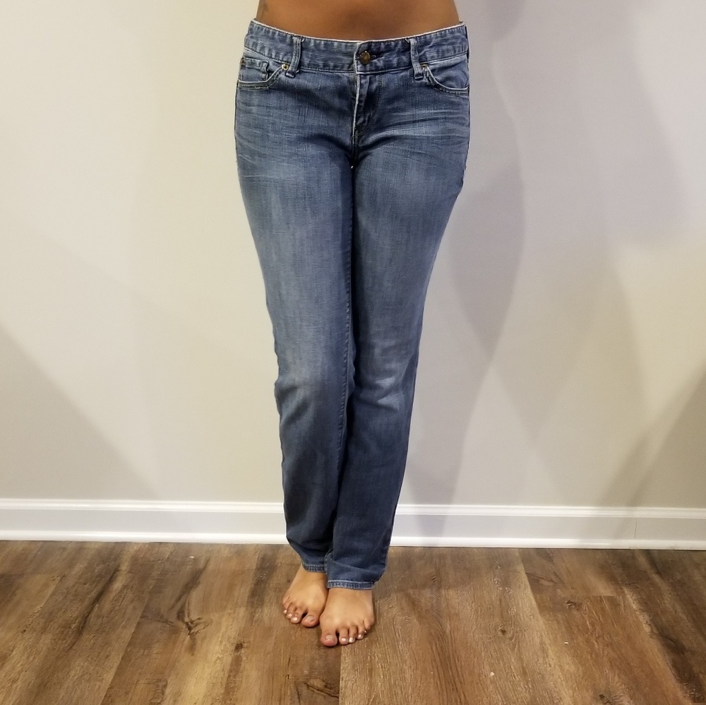 EXPRESS Women's Low-Rise Jeans